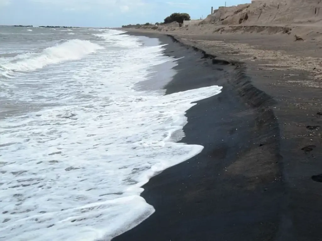 Санторини – Перлата на Егейско море, която всеки трябва да посети
