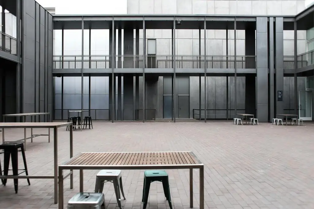 Психология на архитектурната среда в градската реалност